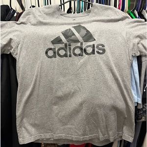 Large grey Adidas shirt urban camo logo